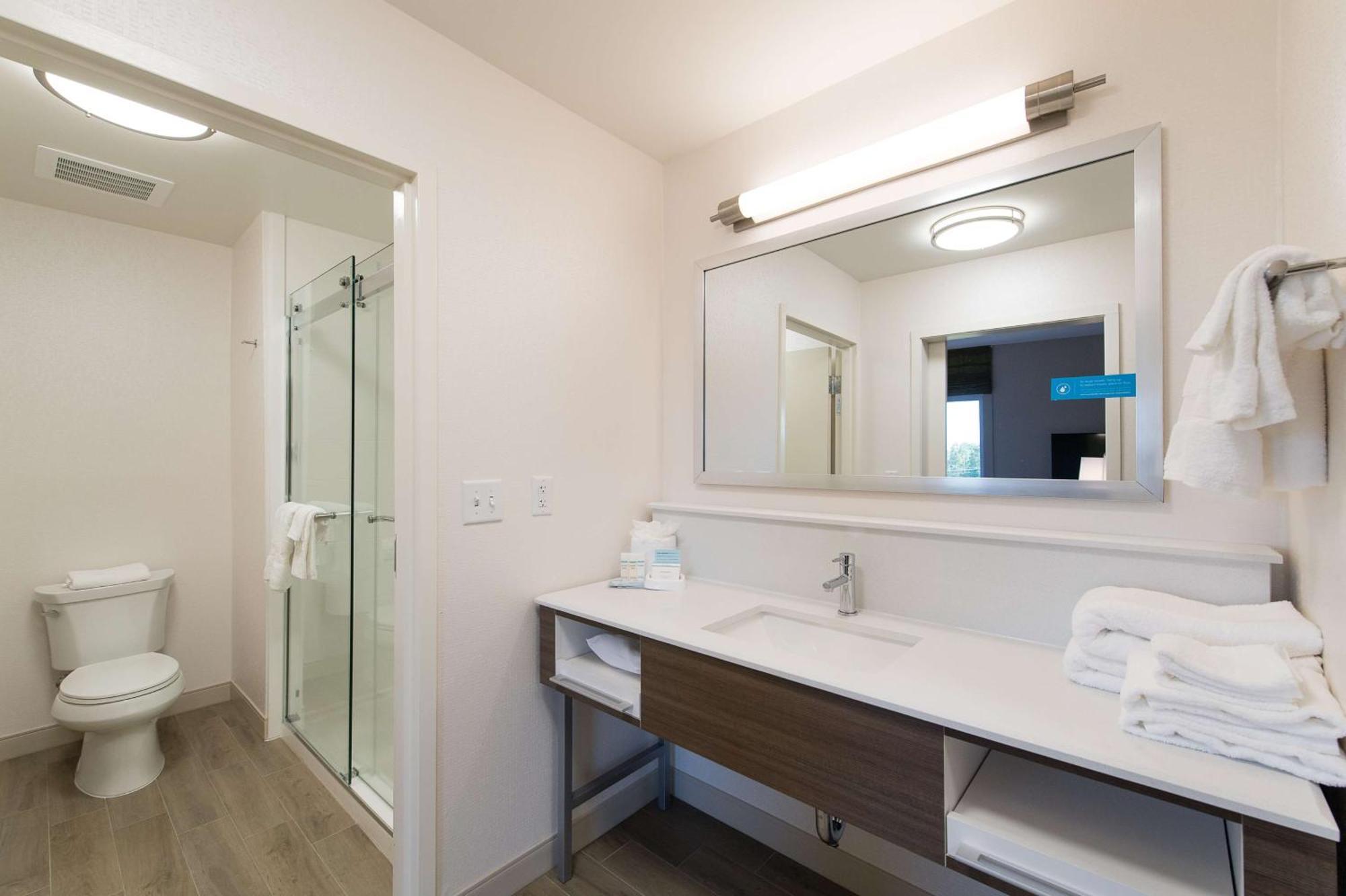 Hampton Inn And Suites Fayetteville, Nc Экстерьер фото